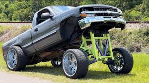 best wheels for a squatted truck