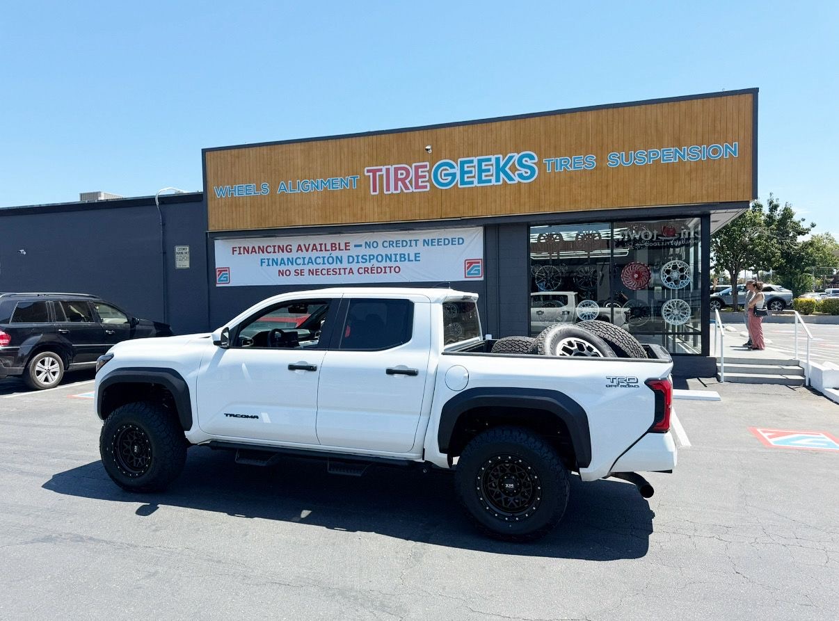 Toyota Tacoma TRD - Black Off-Road Wheels