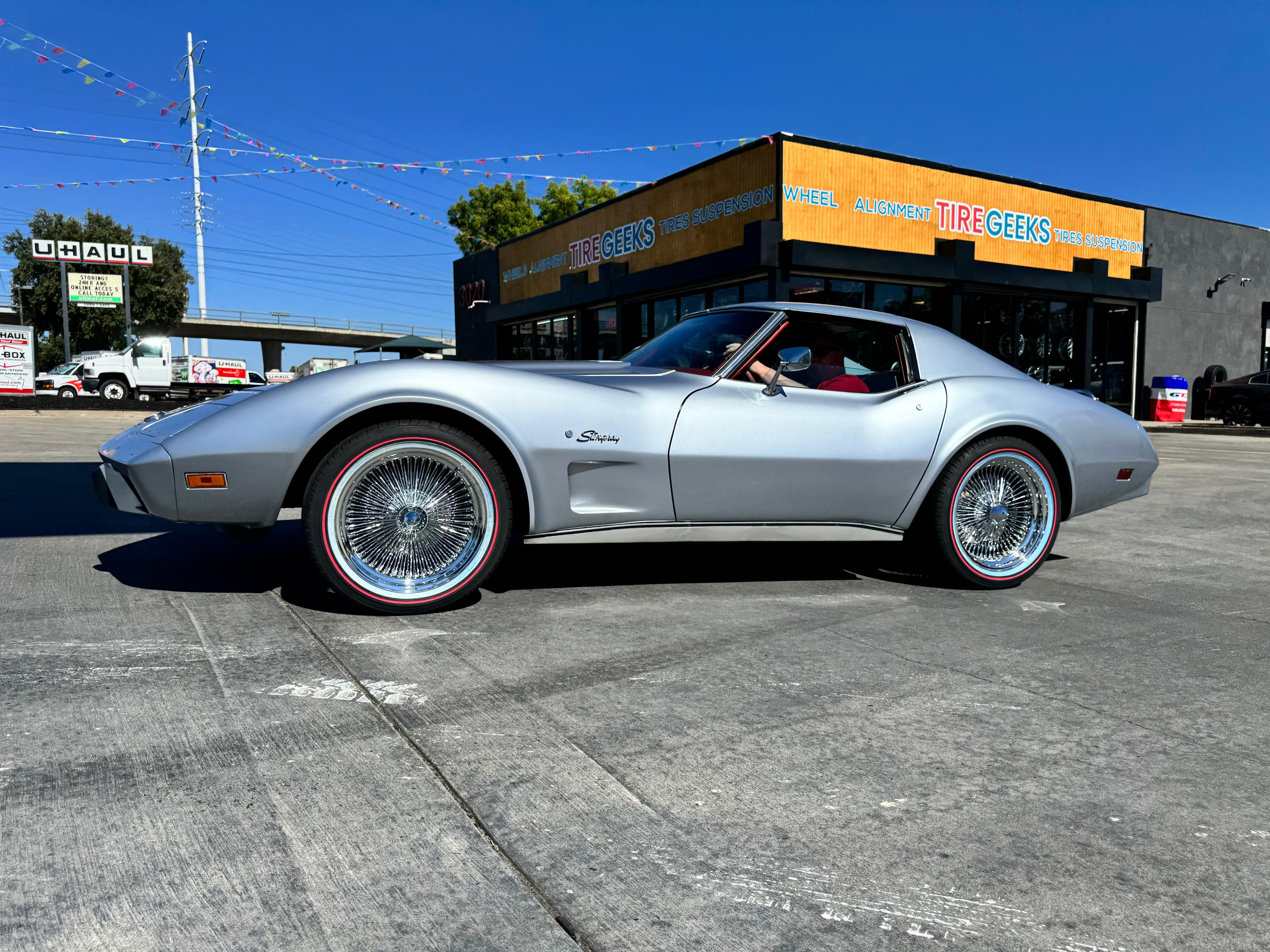 Chevy Corvette C3 Stingray - Chrome Wire Wheels